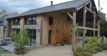 Finger jointed cladding in Chestnut